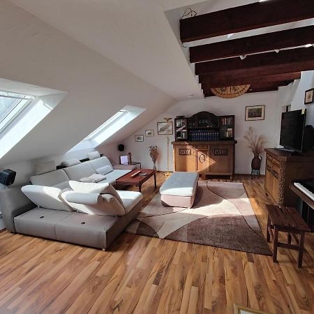 סארברוקן Komfort Ferienwohnung Biene מראה חיצוני תמונה