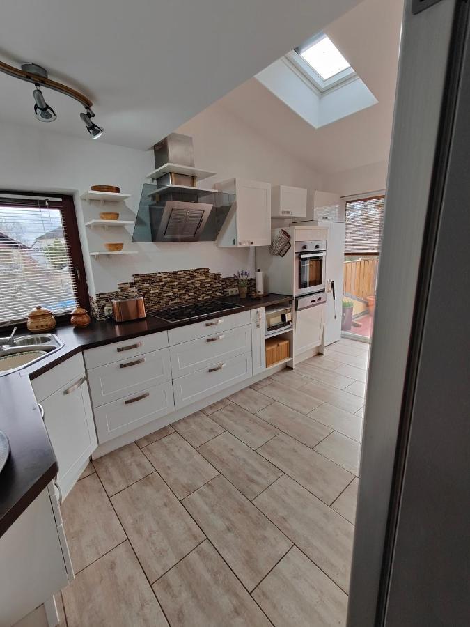סארברוקן Komfort Ferienwohnung Biene מראה חיצוני תמונה